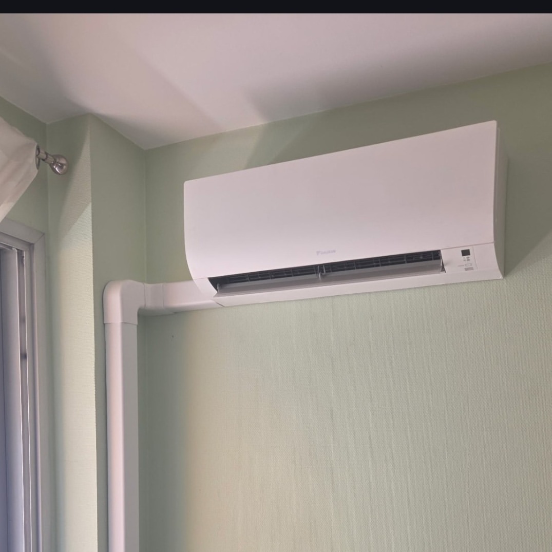 Besoin de fraîcheur à la maison ? 🌬️ On s'occupe de tout pour vous rafraîchi...
