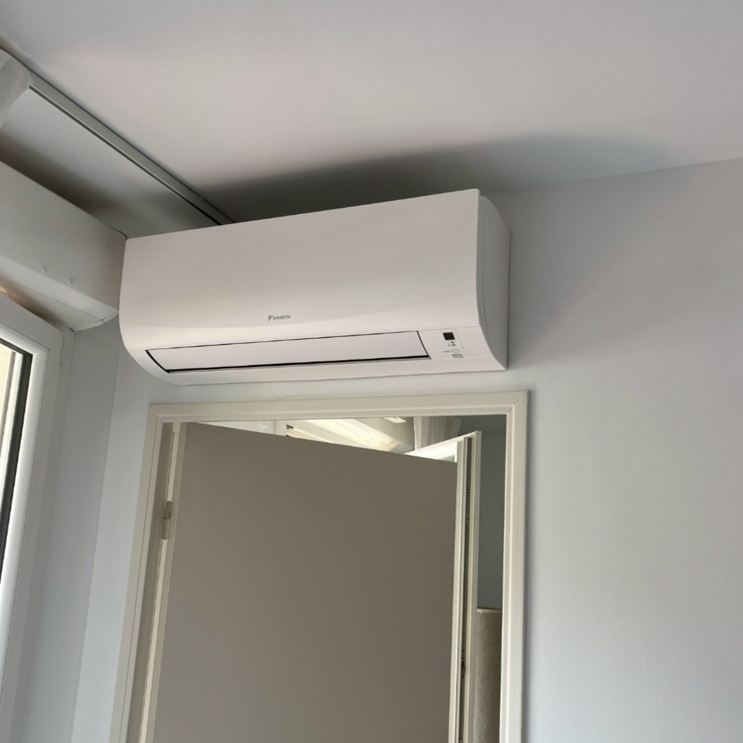 Besoin de clim ? On est là pour te sauver de la fonte estivale ! 🥵💦 Appelle...